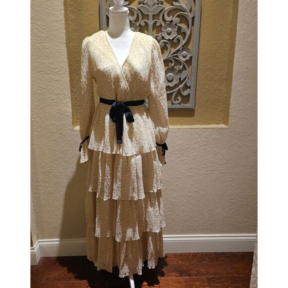 Just Me S Tiered  Dress Cream Holiday Party Cottagecore Vintage Wedding Guest - Picture 5 of 10
